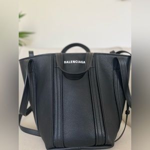 BALENCIAGA Everyday North/South Shoulder Bag